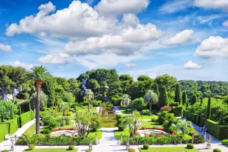 beautiful-mediterranean-garden-french-riviera beautiful-mediterranean-garden-french-riviera